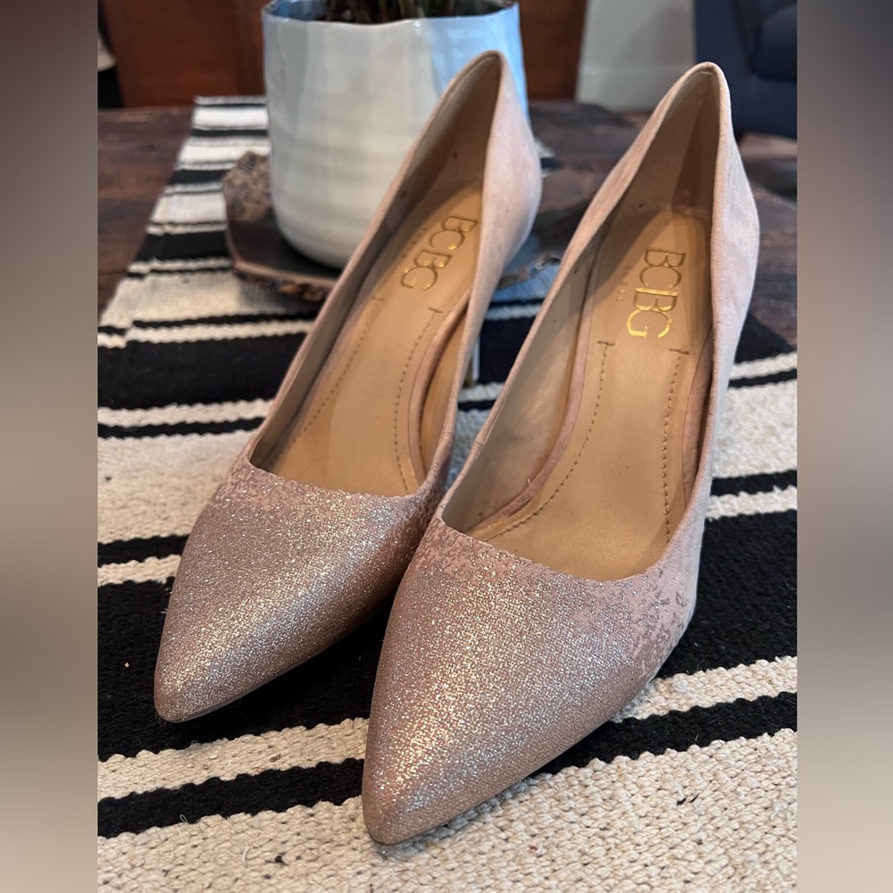 Like new BCBG Paris high heels